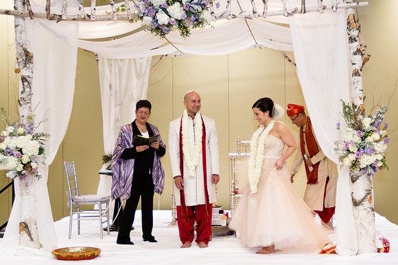 497-renaissance-boston-waterfront-hotel-wedding2377-2