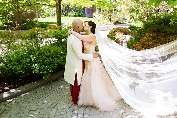 161-renaissance-boston-waterfront-hotel-wedding2281