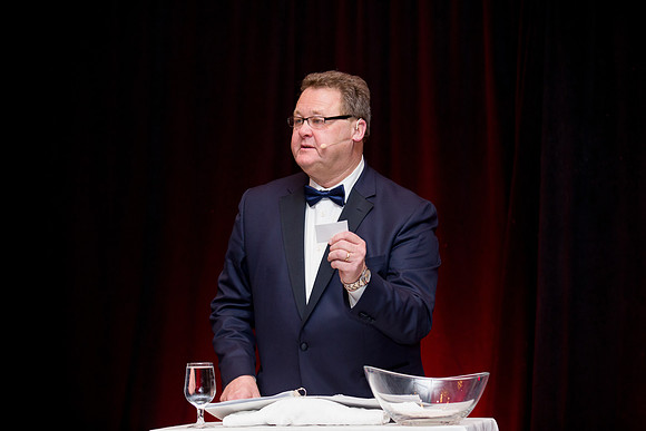 2019-jwp-gala-auction-66