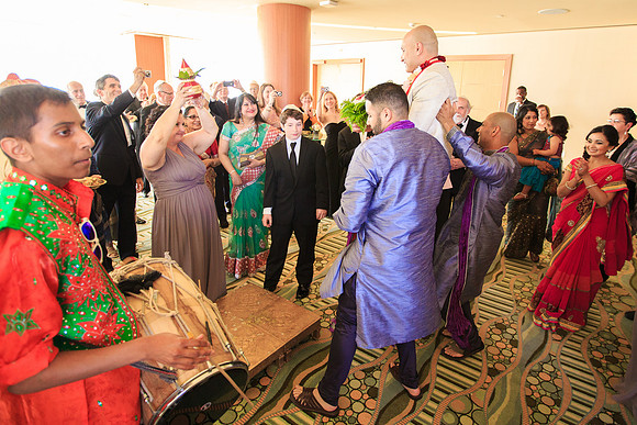 366-renaissance-boston-waterfront-hotel-wedding9501
