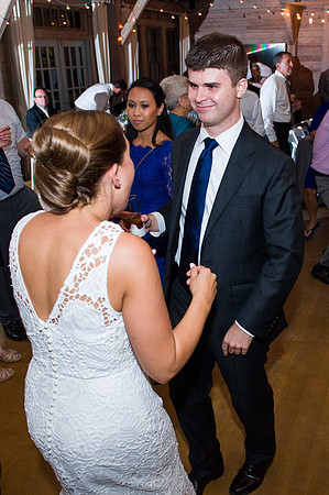 495-Alissa-Jared-vineyard-wedding-4634