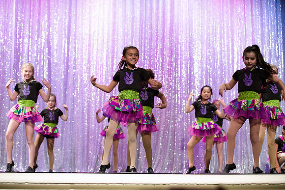 160-2019-all-that-jazz-recital-9472