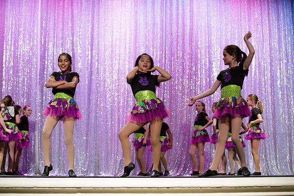 173-2019-all-that-jazz-recital-9506