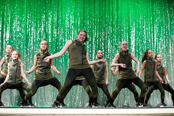 196-2019-all-that-jazz-recital-9557