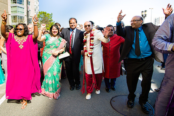 328-renaissance-boston-waterfront-hotel-wedding9358