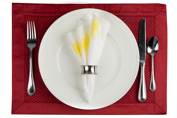 napkin-place-setting
