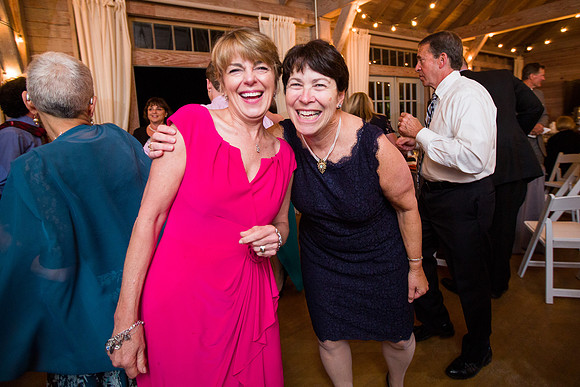 466-Alissa-Jared-vineyard-wedding-9008