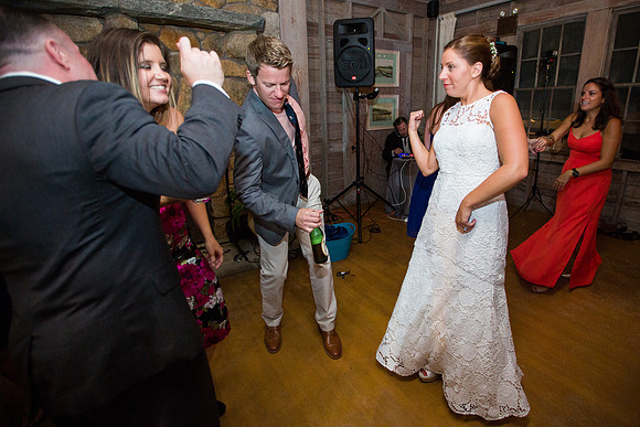 517-Alissa-Jared-vineyard-wedding-9096