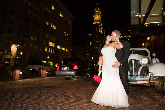 895Boston-Marriott-Long-Wharf-Wedding-Fuccis-Photos3901