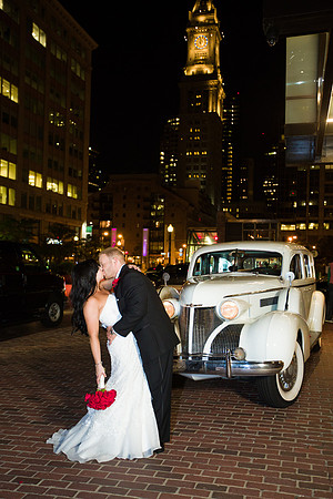 890Boston-Marriott-Long-Wharf-Wedding-Fuccis-Photos1213