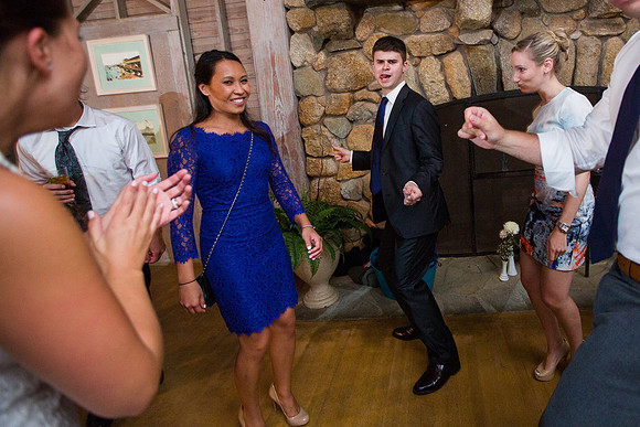 579-Alissa-Jared-vineyard-wedding-9212