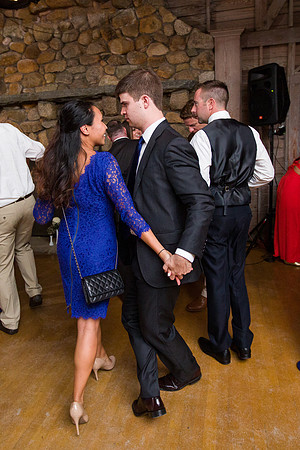 521-Alissa-Jared-vineyard-wedding-9103
