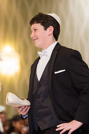 689-renaissance-boston-waterfront-hotel-wedding0008