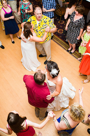 0469-KarenErinWedding1985