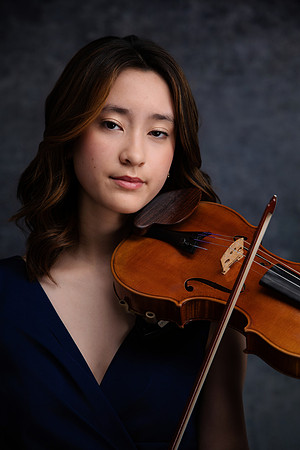 Sarah-Guo-271