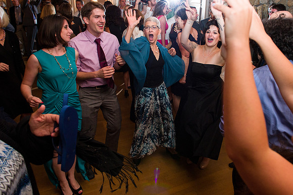 437-Alissa-Jared-vineyard-wedding-4516