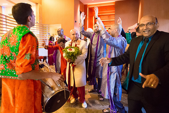 354-renaissance-boston-waterfront-hotel-wedding9457
