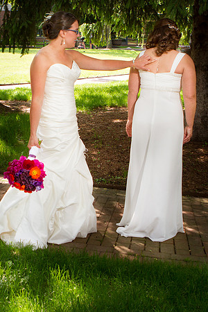 0027-KarenErinWedding8588