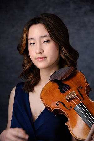 Sarah-Guo-235