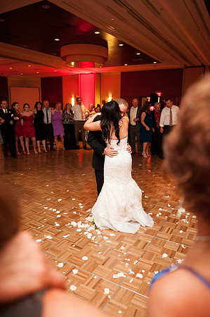 869Boston-Marriott-Long-Wharf-Wedding-Fuccis-Photos2552