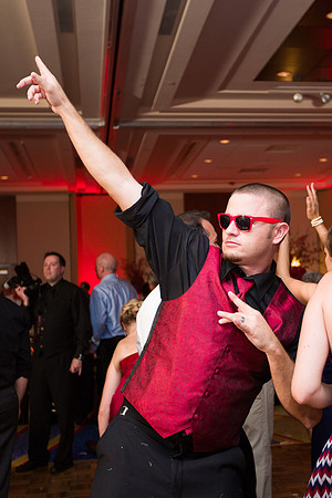 822Boston-Marriott-Long-Wharf-Wedding-Fuccis-Photos1110
