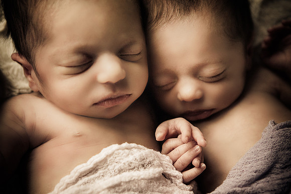 twins-shoot--118-1070-Edit