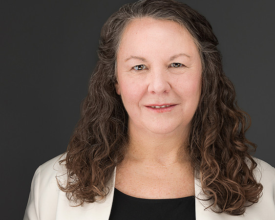 Michelle Mischke1113-modern