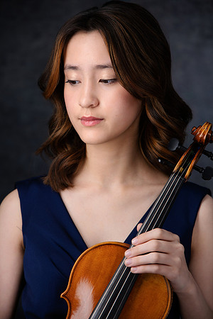 Sarah-Guo-210