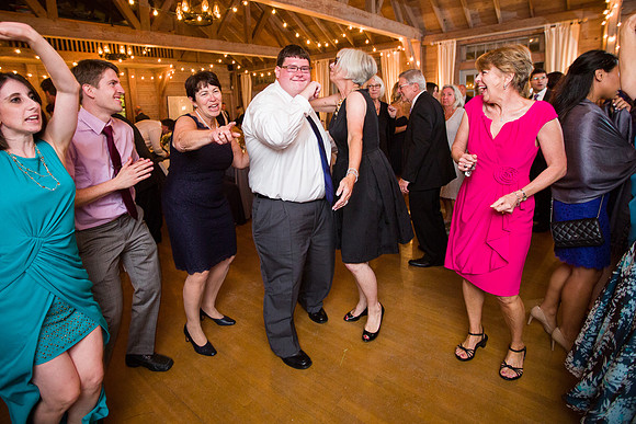 470-Alissa-Jared-vineyard-wedding-9018