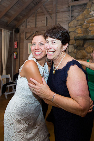 515-Alissa-Jared-vineyard-wedding-9090