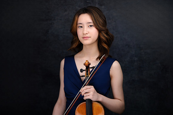 Sarah-Guo-25
