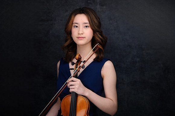 Sarah-Guo-16