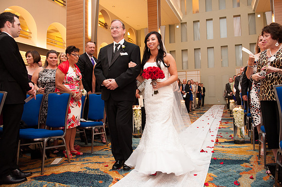 275Boston-Marriott-Long-Wharf-Wedding-Fuccis-Photos1785