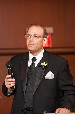 612Boston-Marriott-Long-Wharf-Wedding-Fuccis-Photos2162