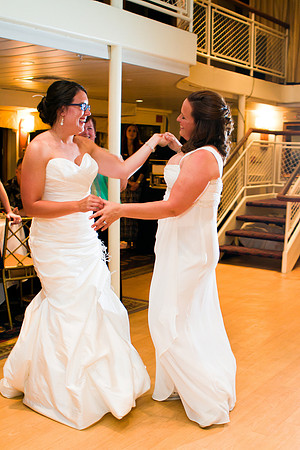 0432-KarenErinWedding