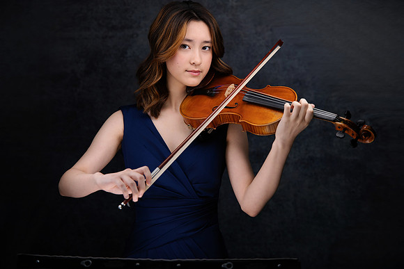 Sarah-Guo-60