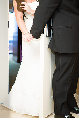 195Boston-Marriott-Long-Wharf-Wedding-Fuccis-Photos3283