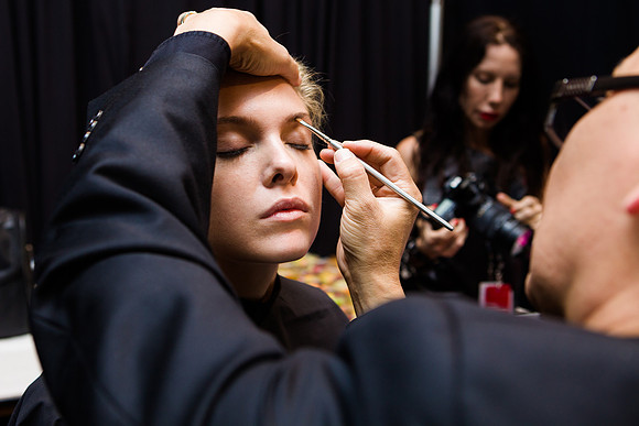 001-Joanna-Mastroianni-spring-2013-Vail-Fucci-Kryolan-fashion-week-0010362-2