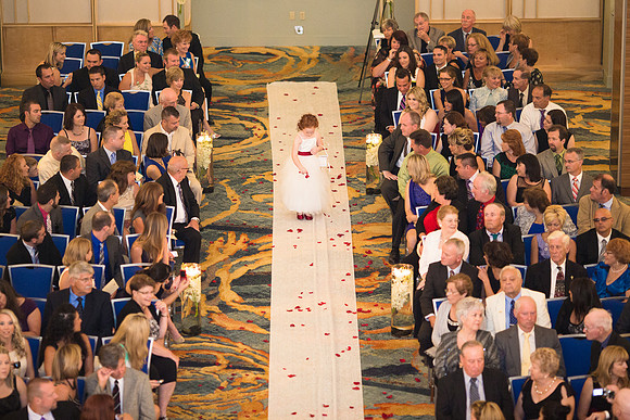 259Boston-Marriott-Long-Wharf-Wedding-Fuccis-Photos0539