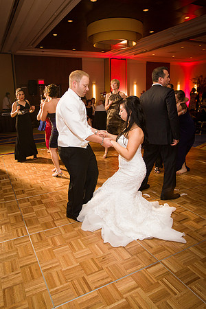 771Boston-Marriott-Long-Wharf-Wedding-Fuccis-Photos1018