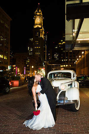 885Boston-Marriott-Long-Wharf-Wedding-Fuccis-Photos1207-Edit