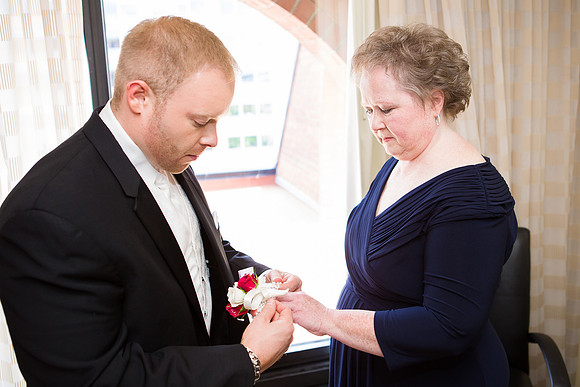 039Boston-Marriott-Long-Wharf-Wedding-Fuccis-Photos3118