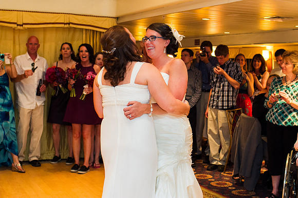 0433-KarenErinWedding5125