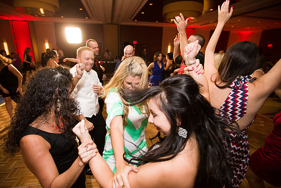 781Boston-Marriott-Long-Wharf-Wedding-Fuccis-Photos1048