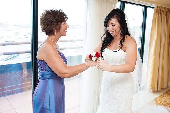 157Boston-Marriott-Long-Wharf-Wedding-Fuccis-Photos1652