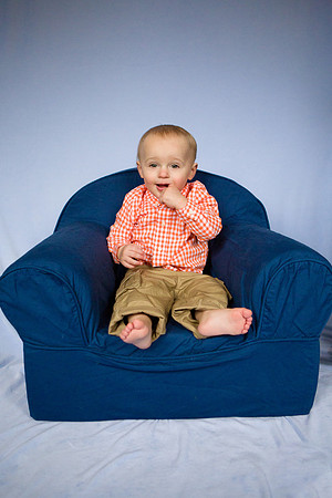 023-Luca-1-year-old-3732