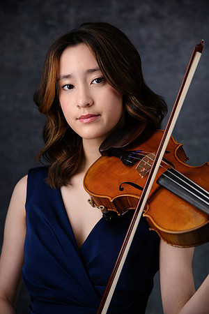 Sarah-Guo-258