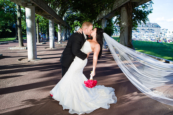 404Boston-Marriott-Long-Wharf-Wedding-Fuccis-Photos0716-Edit