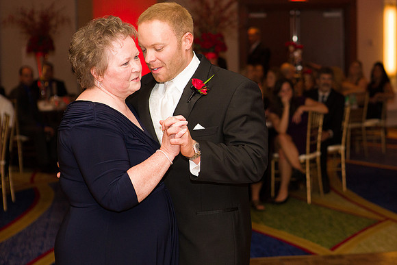 544Boston-Marriott-Long-Wharf-Wedding-Fuccis-Photos3569