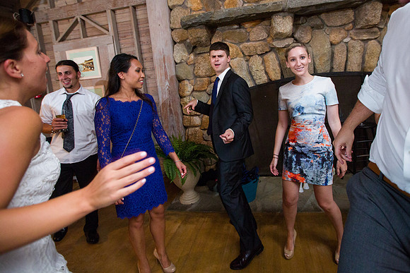 578-Alissa-Jared-vineyard-wedding-9211